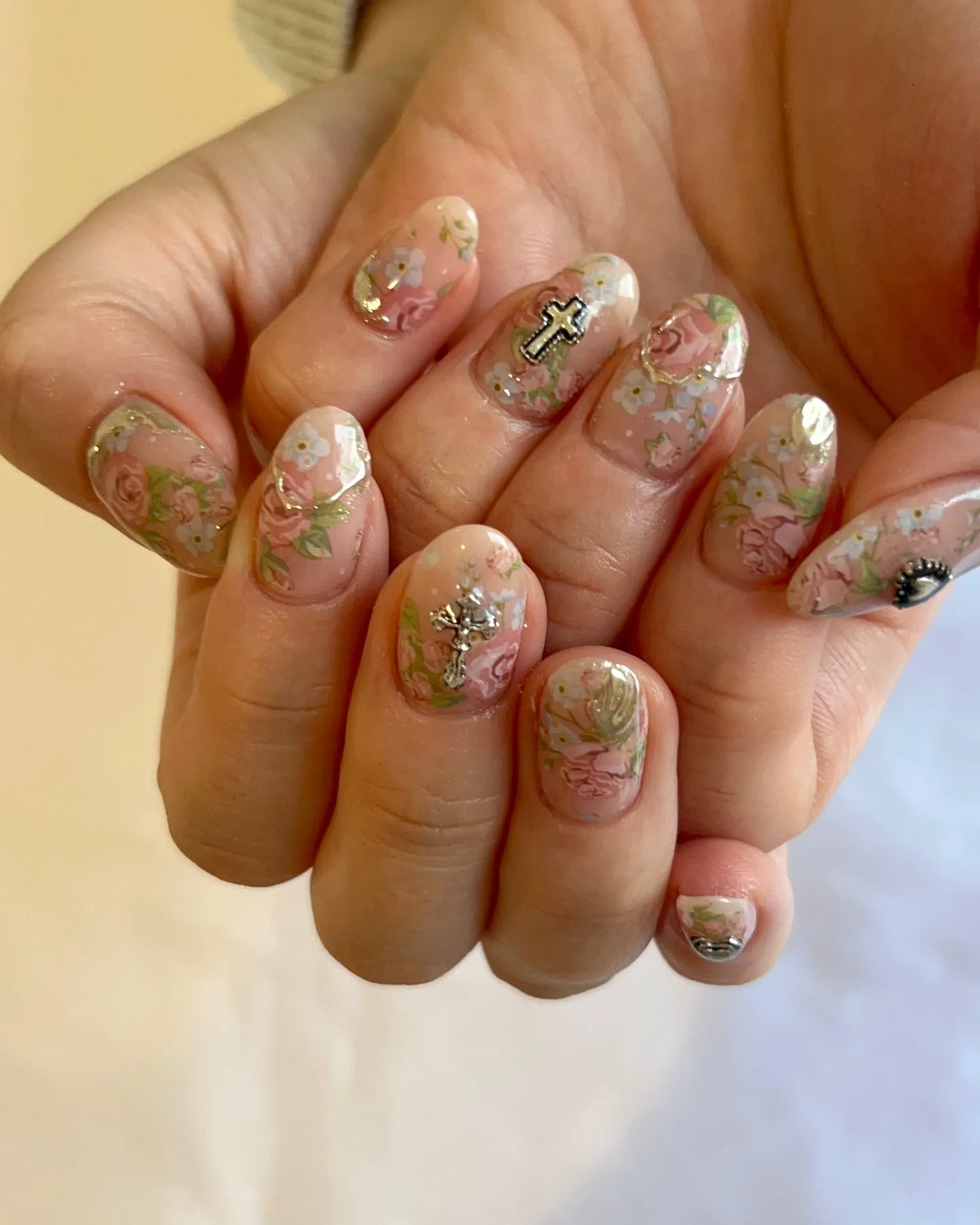 フラワーネイル🌼